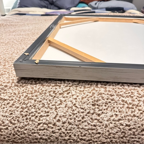 Floral Canvas acrylic Art with White Hydrangeas. ORIGINAL and SIGNED. 32”x32”.. - Picture 4 of 8